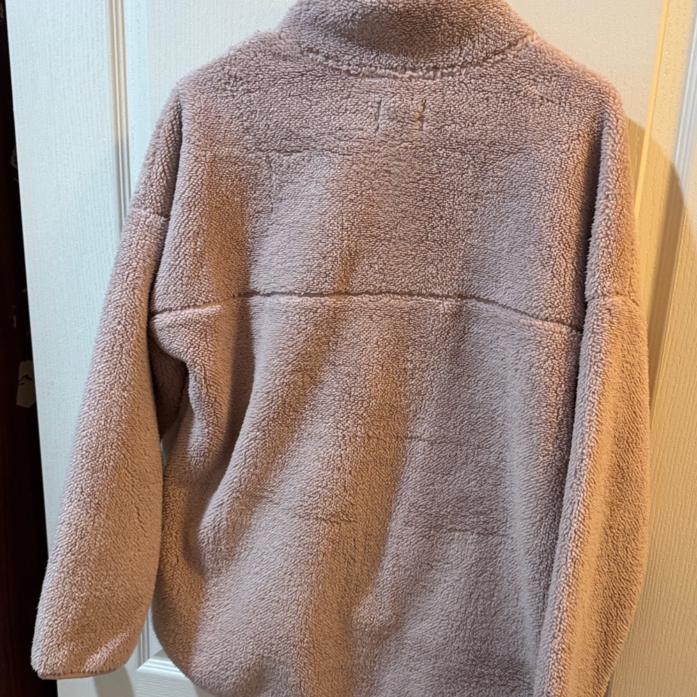 Time and Tru Women's Blush Sherpa Pullover - Picture 5 of 5